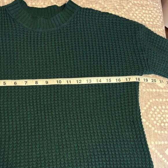 SO Juniors Green Knit Sweater Size XS - Picture 7 of 7